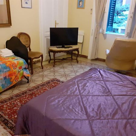 La Casa Di Rosa Lägenhet Messina Exteriör bild