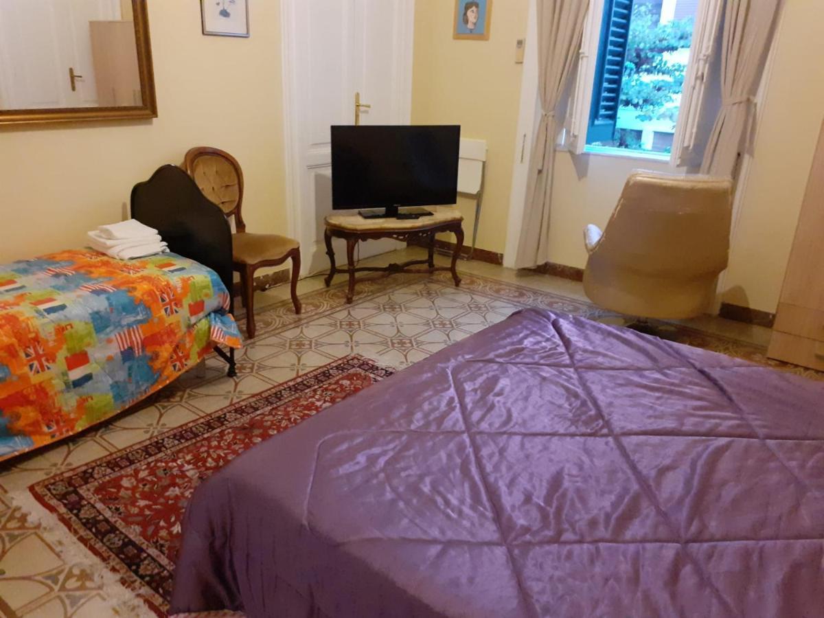 La Casa Di Rosa Lägenhet Messina Exteriör bild