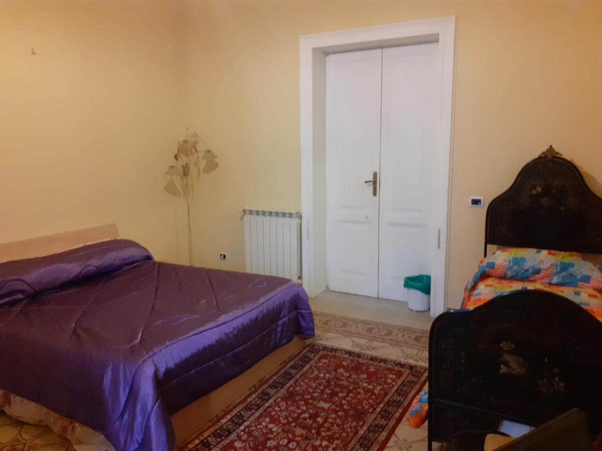 La Casa Di Rosa Lägenhet Messina Exteriör bild